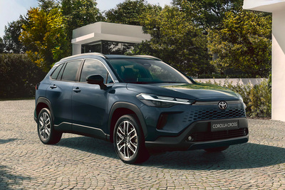JAUNAIS COROLLA CROSS HYBRID
